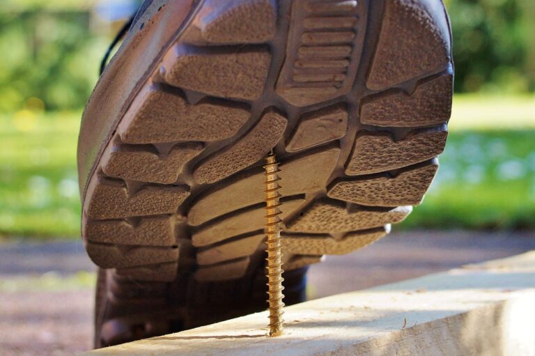 Workplace injury compensation. What compensation can cou claim for a workplace injury?
